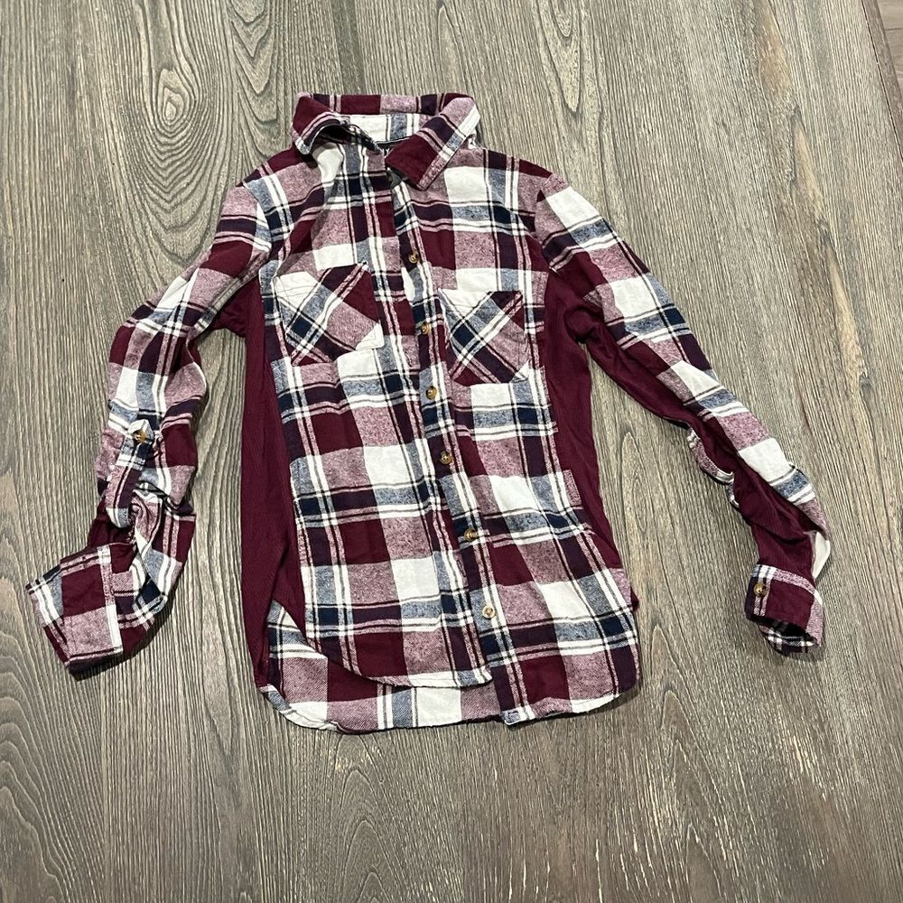 Polly & Esther Button Up Shirt Plaid Flannel Stretch Panel Burgundy Size Small